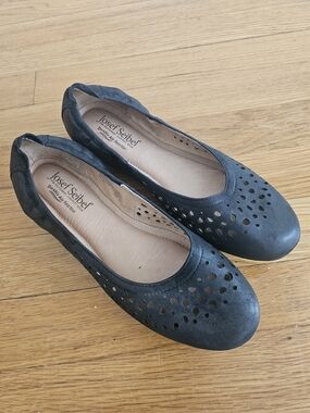 Josef Seibel Black Laser-Cut Leather Ballet Flats